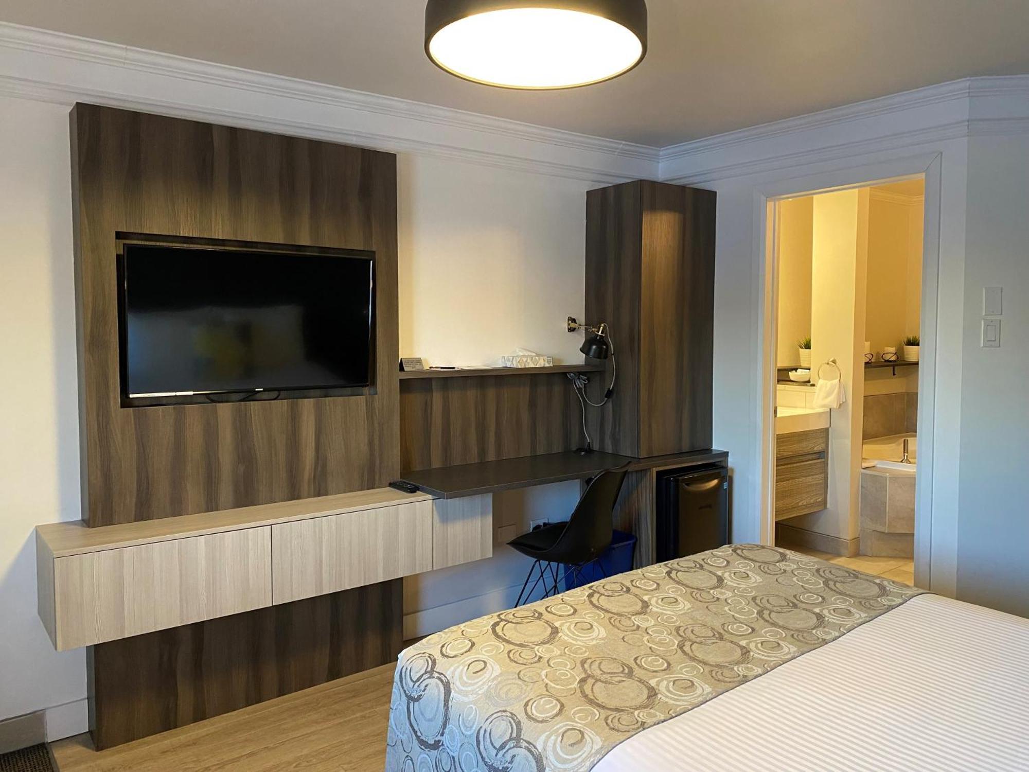 Hotel Centre-Ville مونتماغني المظهر الخارجي الصورة