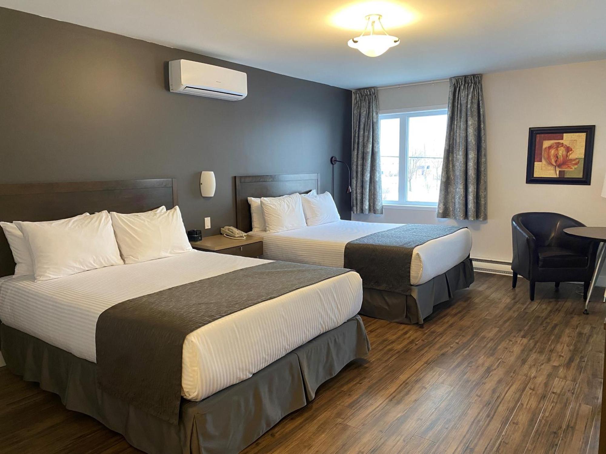Hotel Centre-Ville مونتماغني المظهر الخارجي الصورة