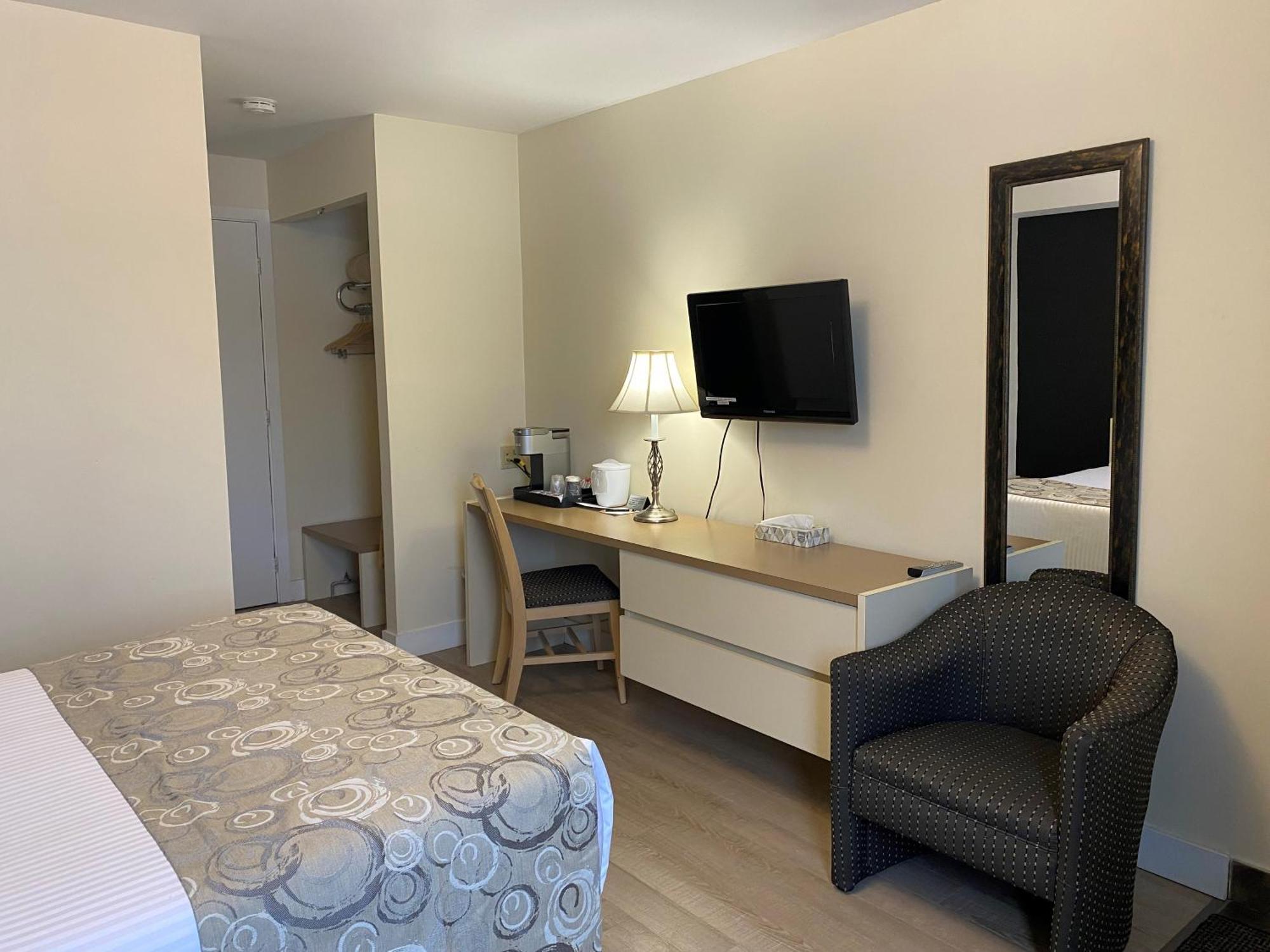 Hotel Centre-Ville مونتماغني المظهر الخارجي الصورة