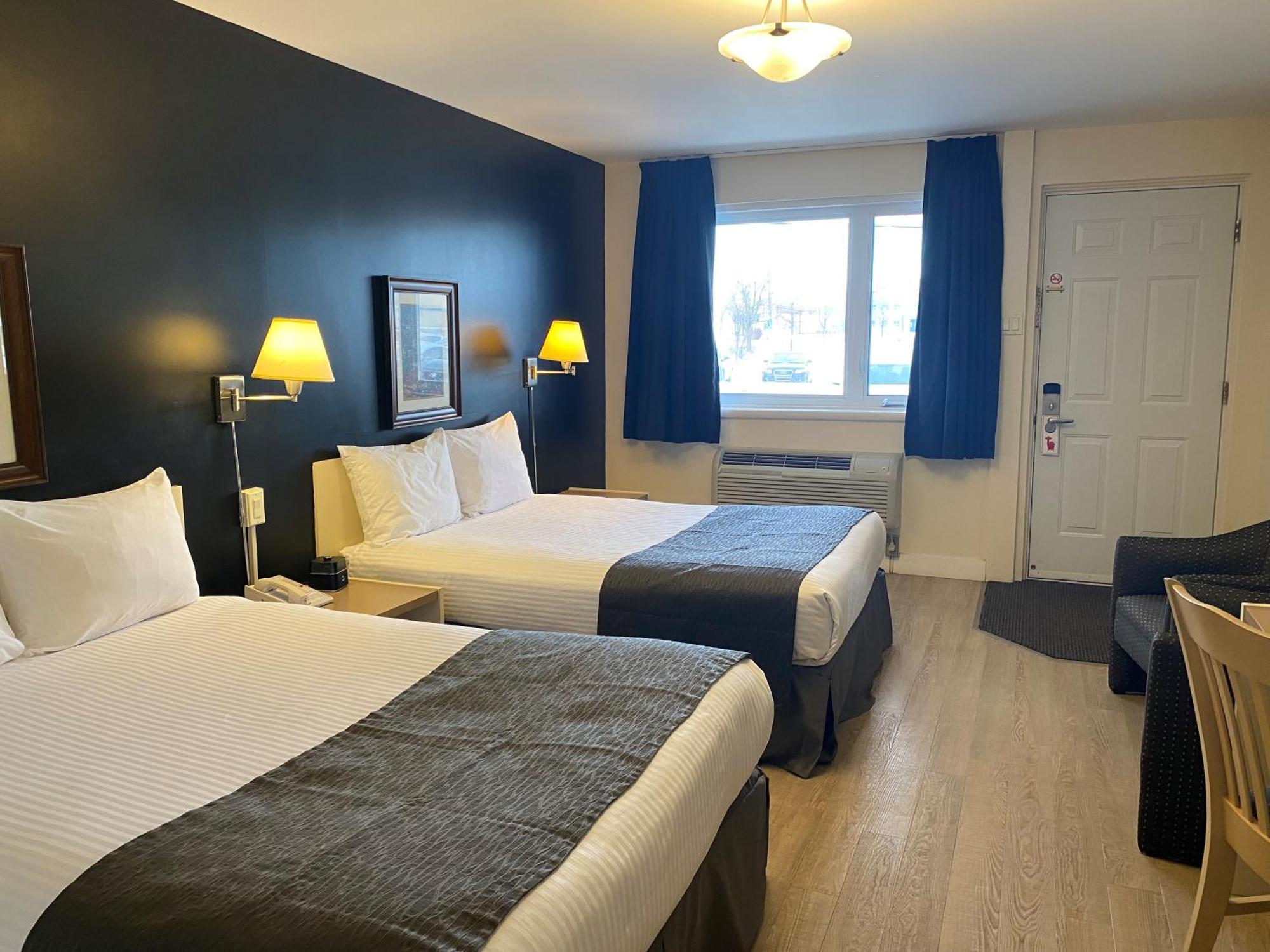Hotel Centre-Ville مونتماغني المظهر الخارجي الصورة